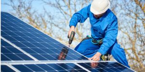 Installation Maintenance Panneaux Solaires Photovoltaïques à La Chapelle